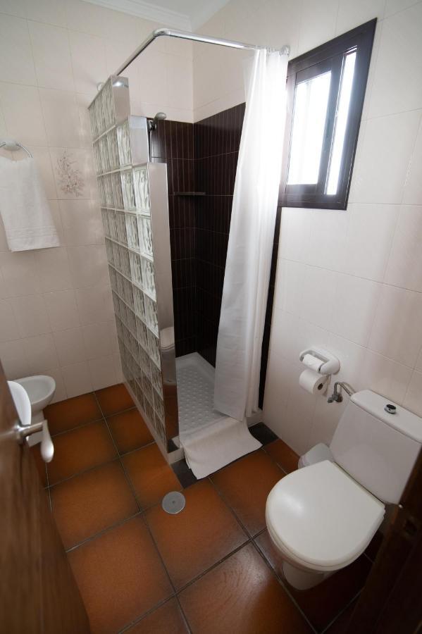 Hostal Andalucia Chipiona Exterior photo